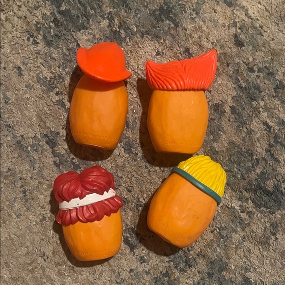 1988 McDonald's McNugget Figures - Scuba, Fireman, Tennis, and Rocker - Picture 4 of 5